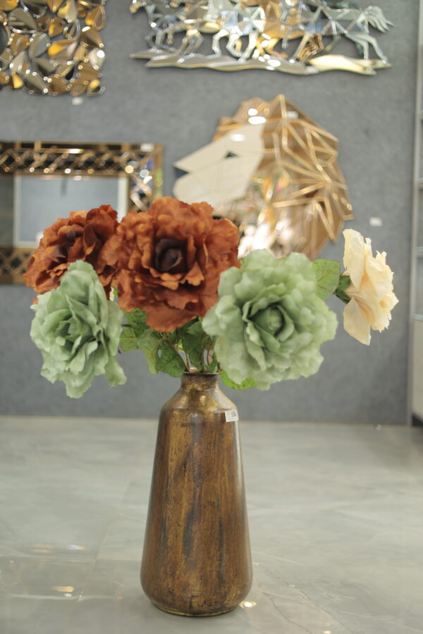 Vintage-style vases